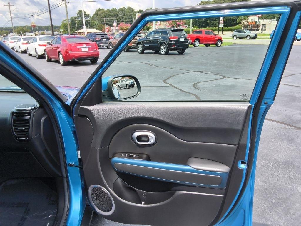 Kia Soul 5dr Wgn Auto + 2015