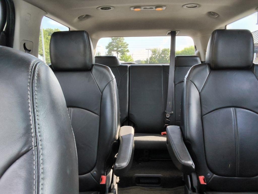 GMC Acadia AWD 4dr SLT w/SLT-1 2015