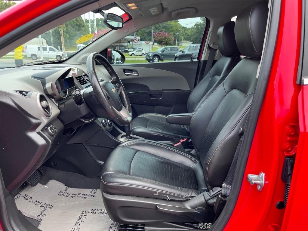 Chevrolet Sonic 5dr HB Auto LTZ 2015