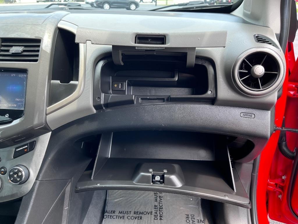 Chevrolet Sonic 5dr HB Auto LTZ 2015