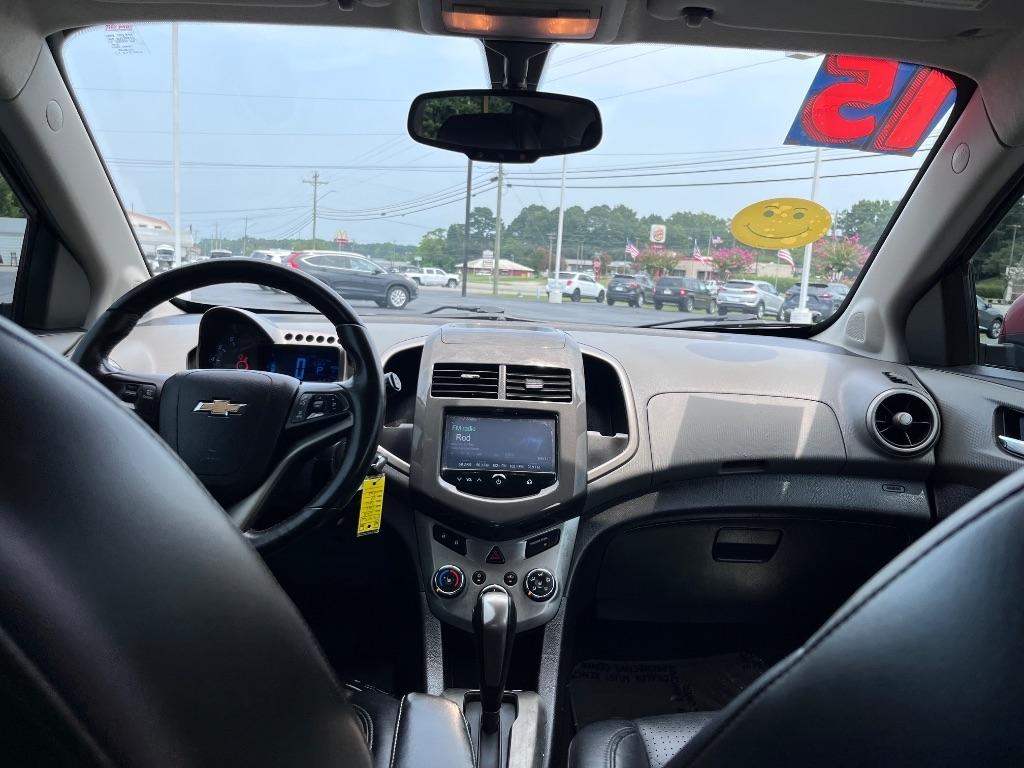 Chevrolet Sonic 5dr HB Auto LTZ 2015