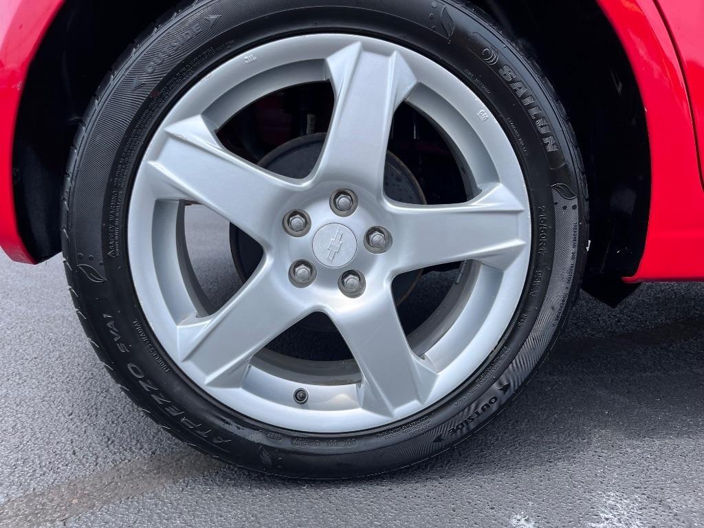 Chevrolet Sonic 5dr HB Auto LTZ 2015