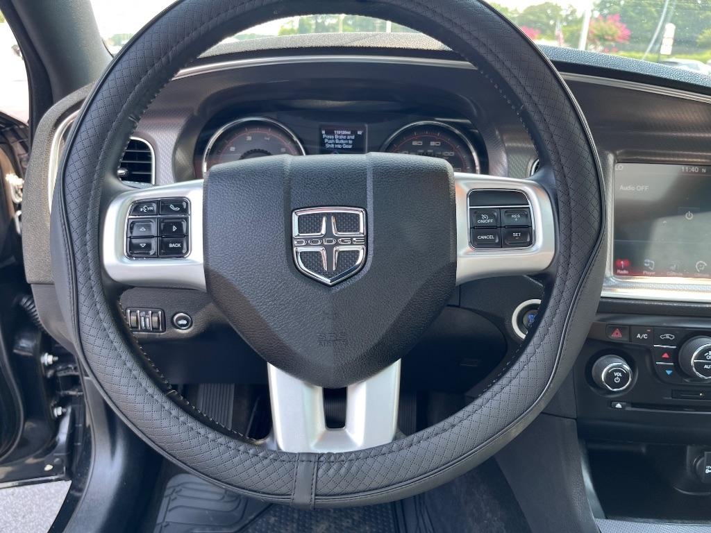 Dodge Charger 4dr Sdn SXT Plus RWD 2013