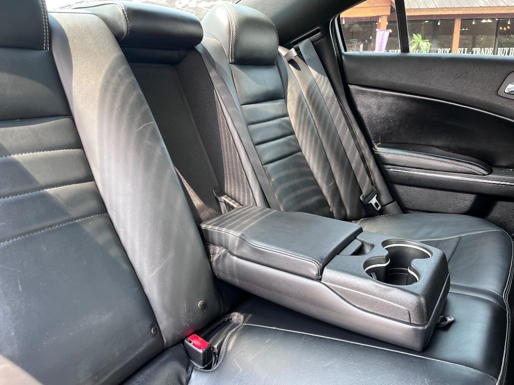 Dodge Charger 4dr Sdn SXT Plus RWD 2013
