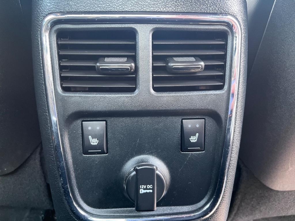 Dodge Charger 4dr Sdn SXT Plus RWD 2013