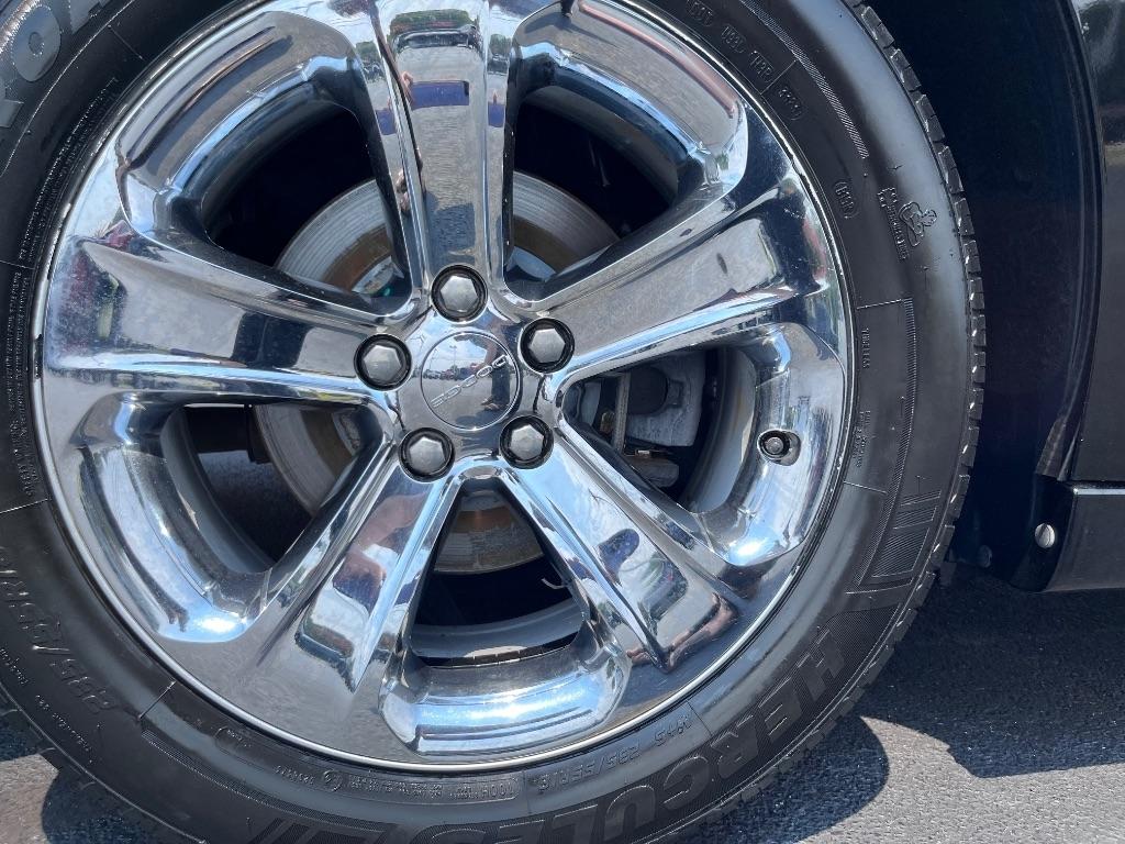 Dodge Charger 4dr Sdn SXT Plus RWD 2013