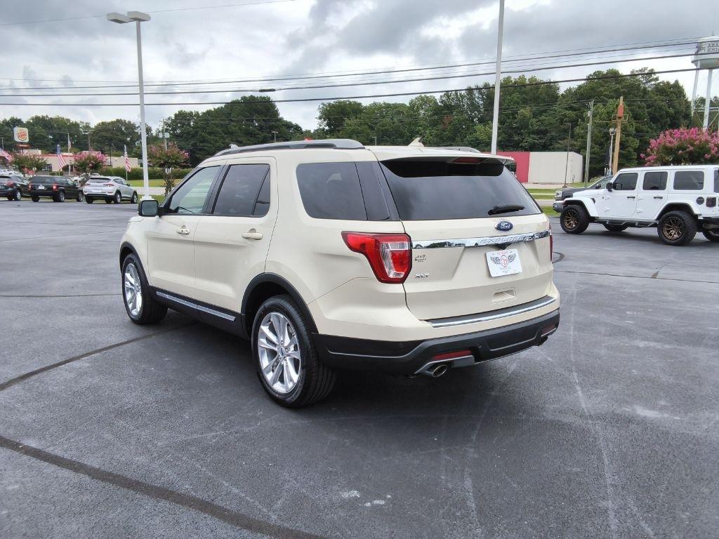 Ford Explorer XLT FWD 2018