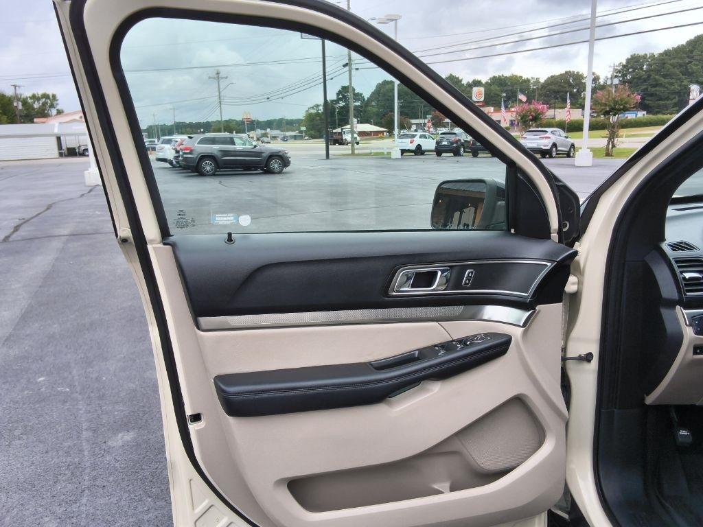 Ford Explorer XLT FWD 2018