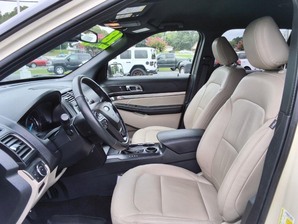 Ford Explorer XLT FWD 2018