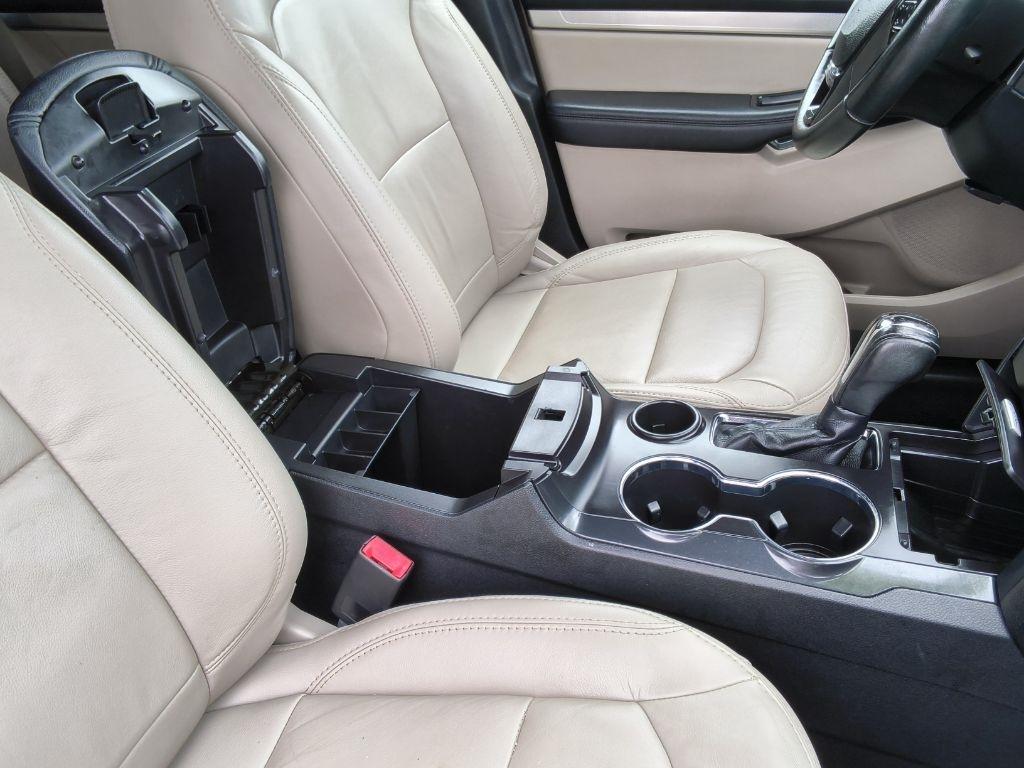 Ford Explorer XLT FWD 2018