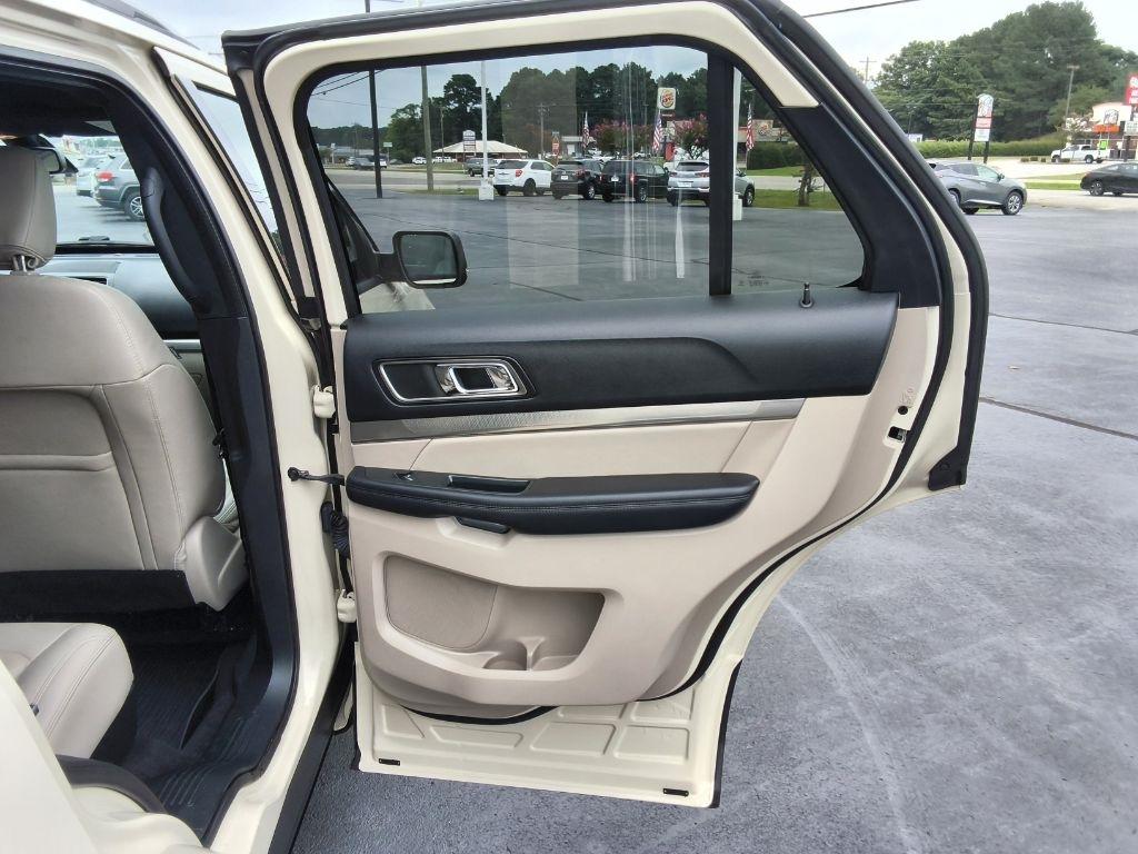 Ford Explorer XLT FWD 2018