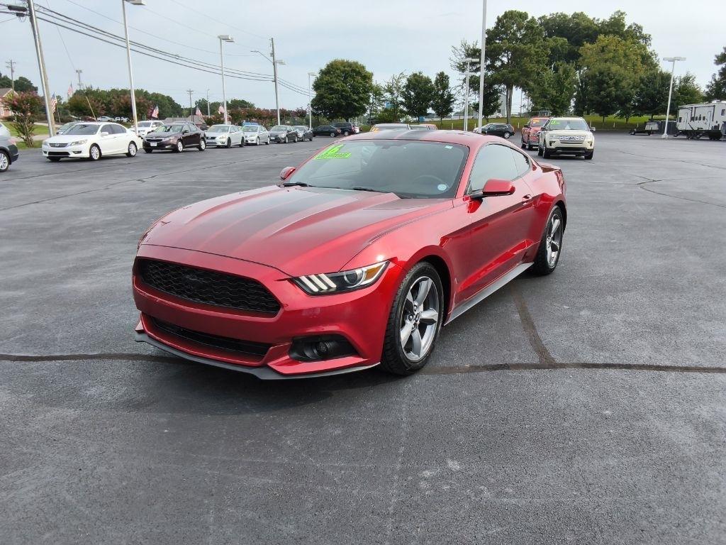 Ford Mustang 2dr Fastback V6 2016
