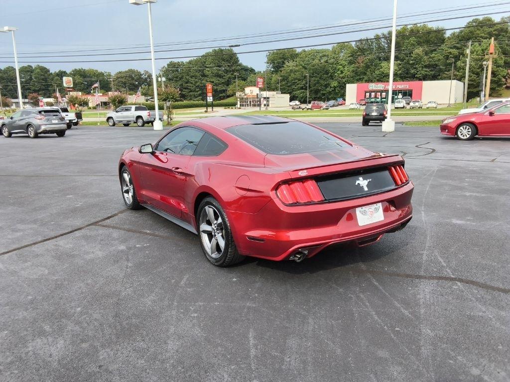 Ford Mustang 2dr Fastback V6 2016