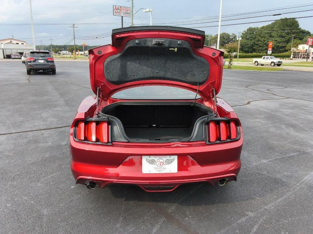 Ford Mustang 2dr Fastback V6 2016