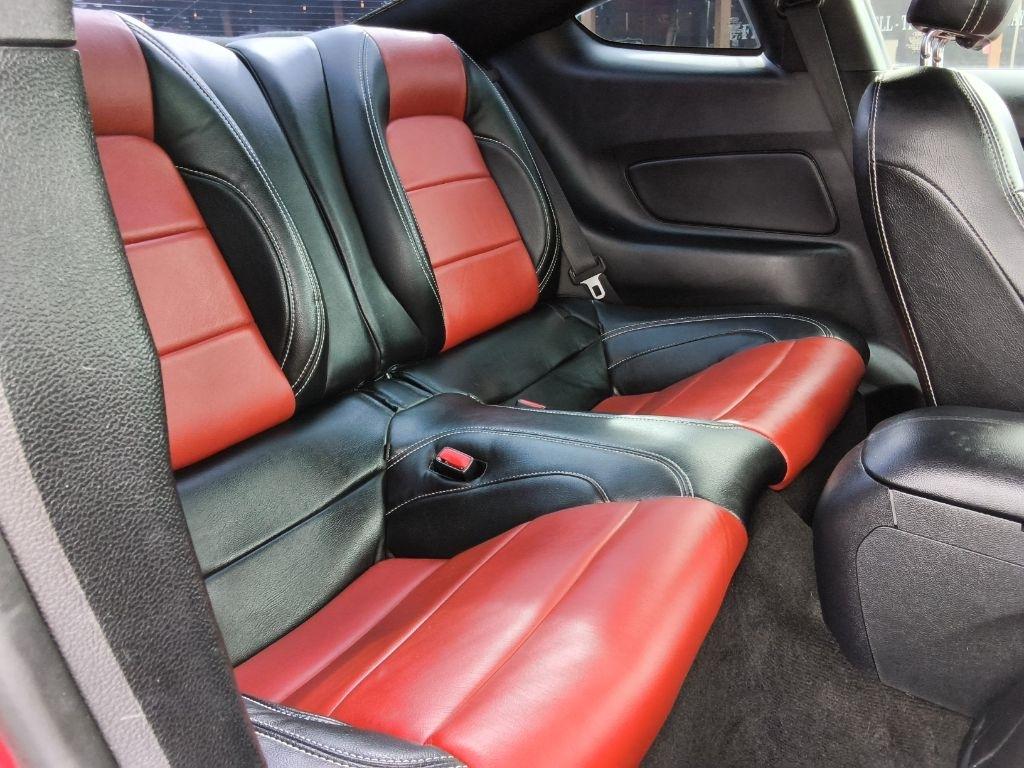 Ford Mustang 2dr Fastback V6 2016