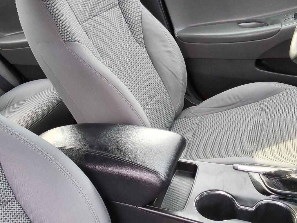 Hyundai Sonata 4dr Sdn 2.4L Auto GLS PZEV *Ltd Avail* 2013