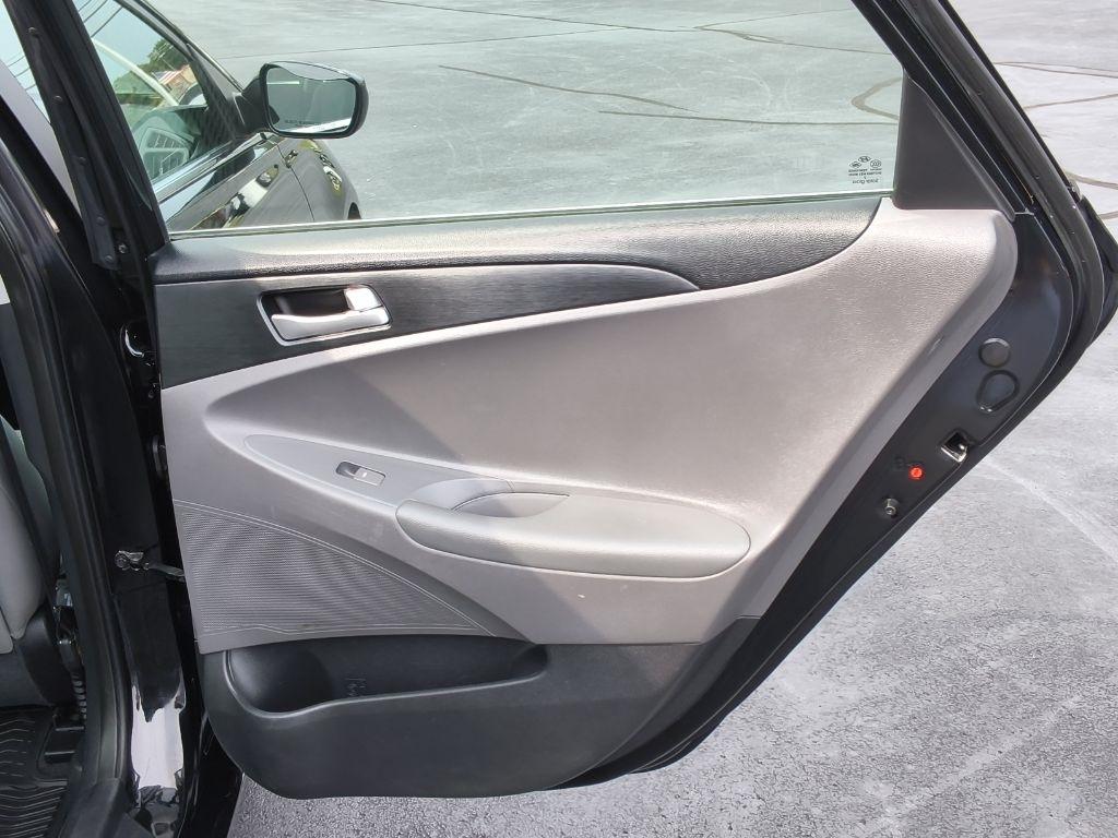 Hyundai Sonata 4dr Sdn 2.4L Auto GLS PZEV *Ltd Avail* 2013
