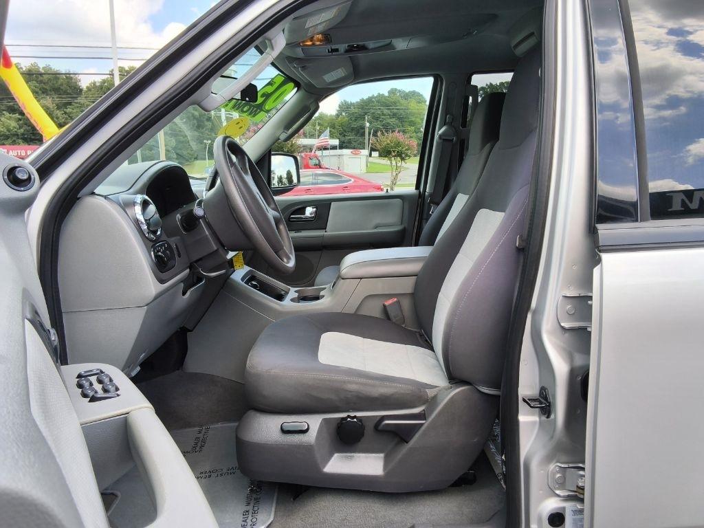 Ford Expedition 5.4L Special Service 2005