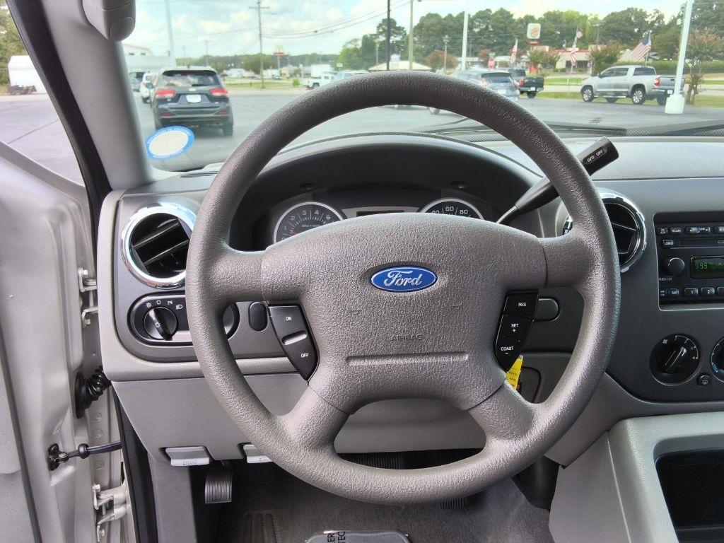 Ford Expedition 5.4L Special Service 2005