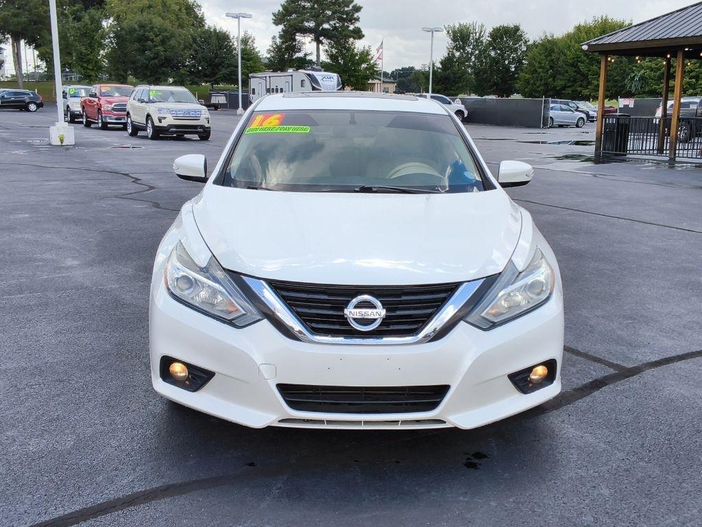 Nissan Altima 4dr Sdn I4 2.5 SV 2016