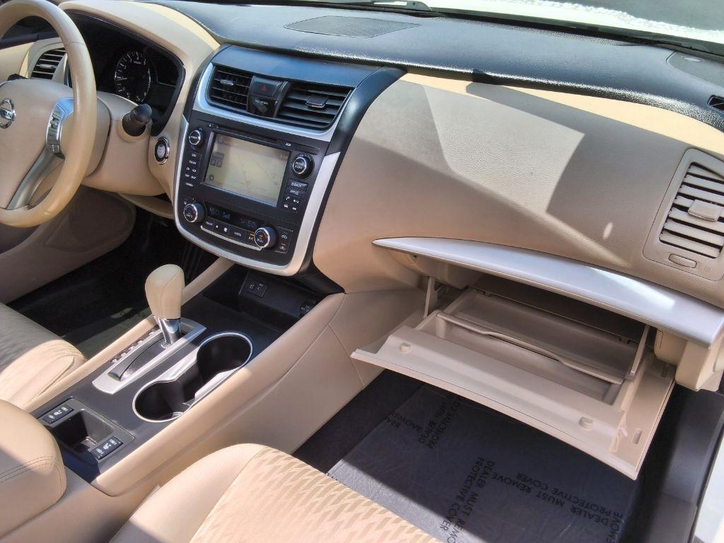 Nissan Altima 4dr Sdn I4 2.5 SV 2016