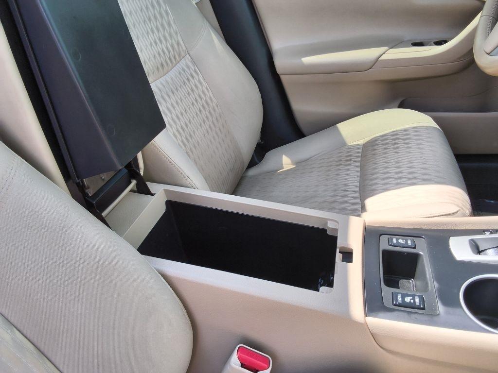 Nissan Altima 4dr Sdn I4 2.5 SV 2016