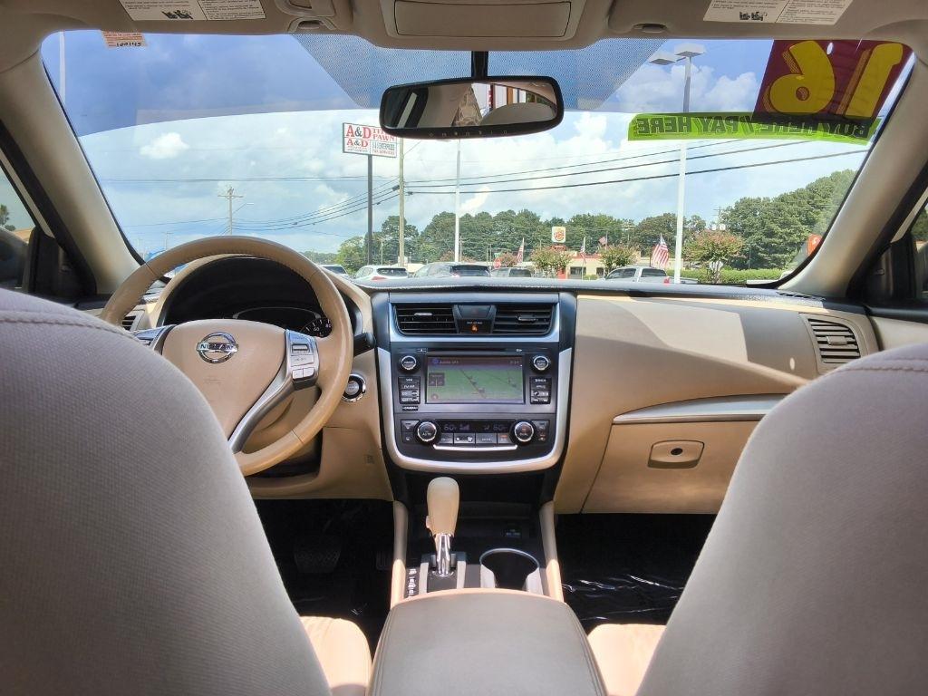 Nissan Altima 4dr Sdn I4 2.5 SV 2016