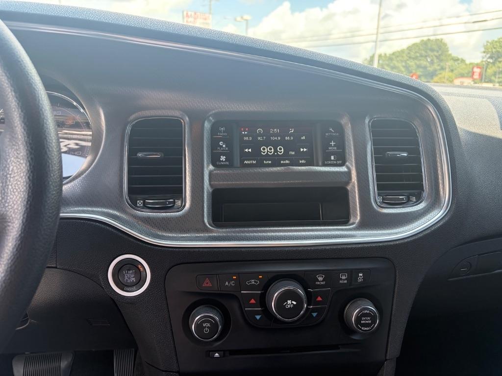 Dodge Charger 4dr Sdn SE RWD 2013