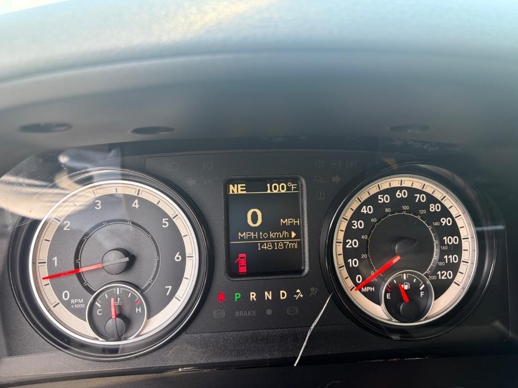RAM 1500 Express 4x2 Crew Cab 5'7" Box 2018