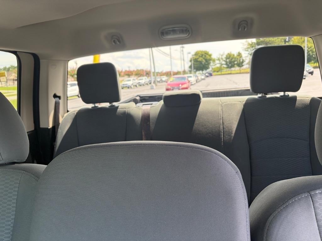 RAM 1500 Express 4x2 Crew Cab 5'7" Box 2018