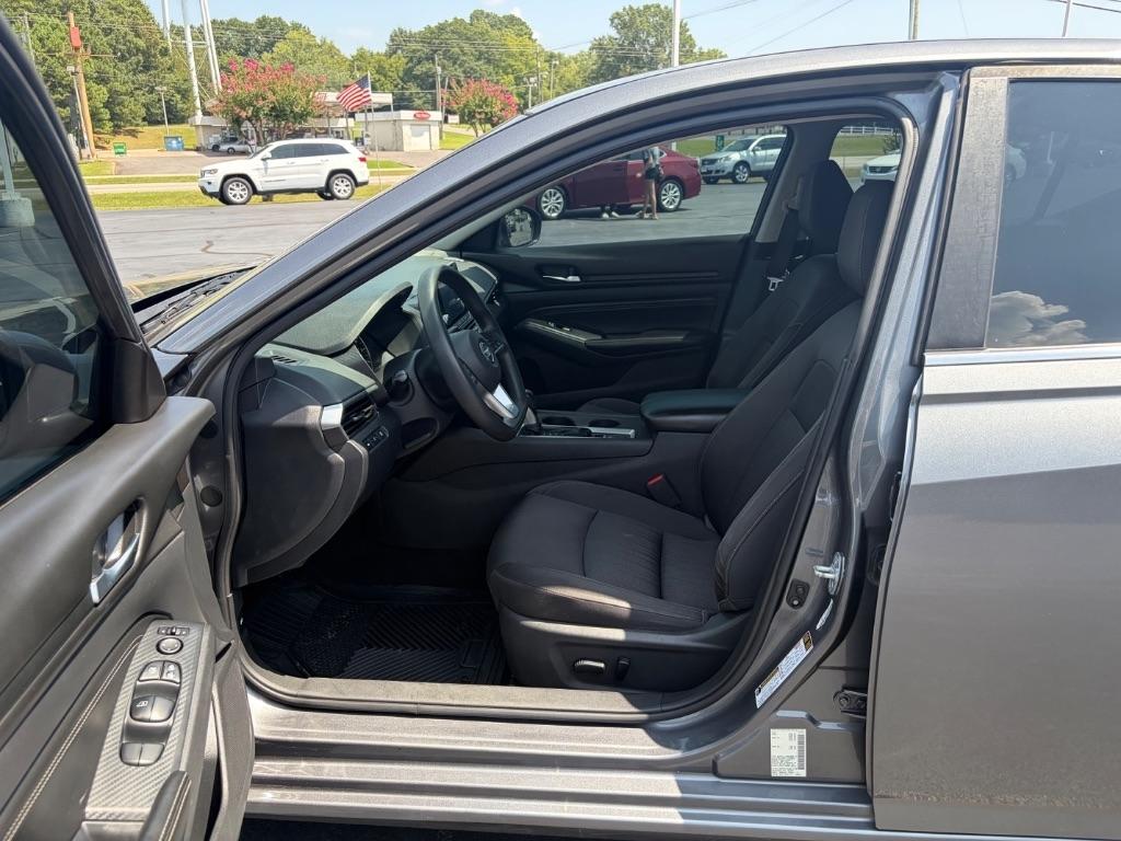 Nissan Altima 2.5 S AWD Sedan 2019