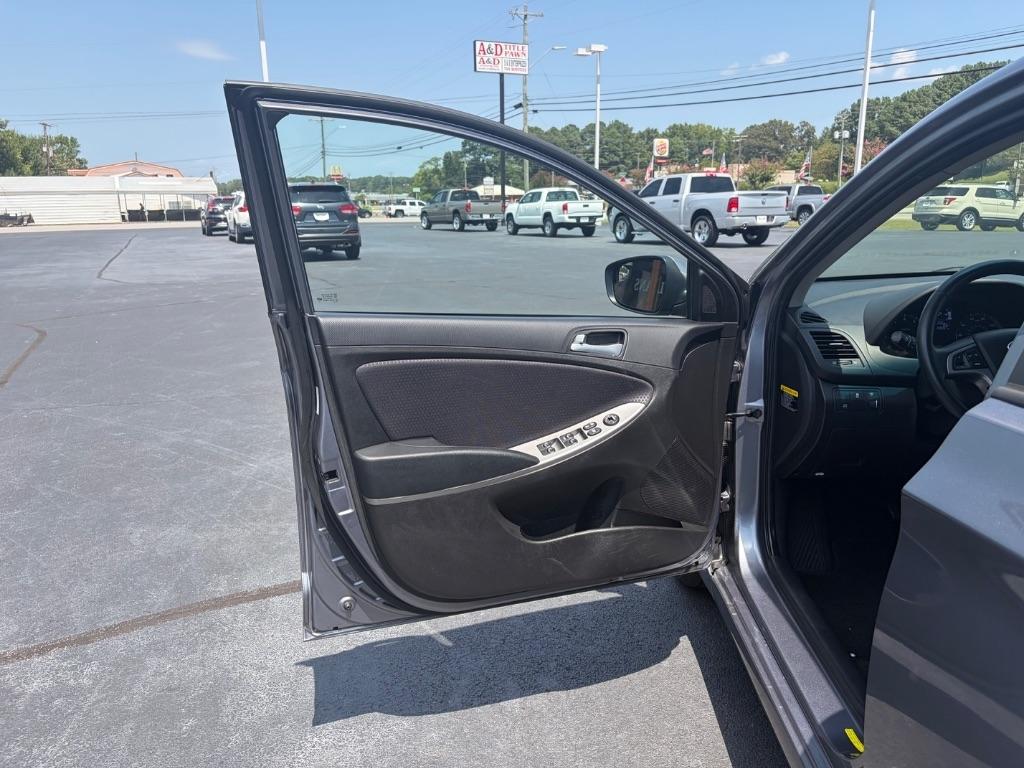 Hyundai Accent Sport Hatchback Auto 2017