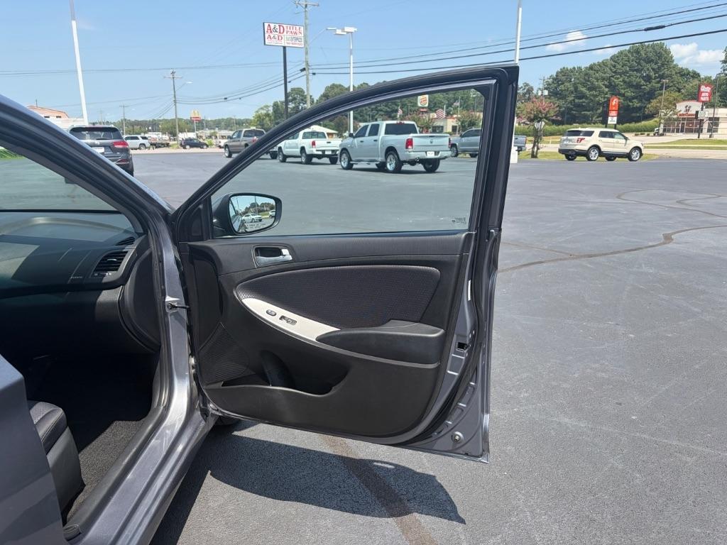 Hyundai Accent Sport Hatchback Auto 2017