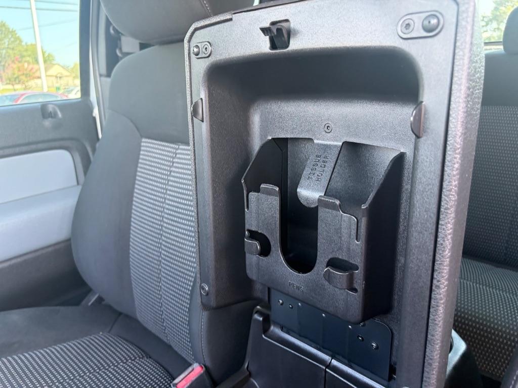Ford F-150 2WD SuperCab 145" Lariat 2014