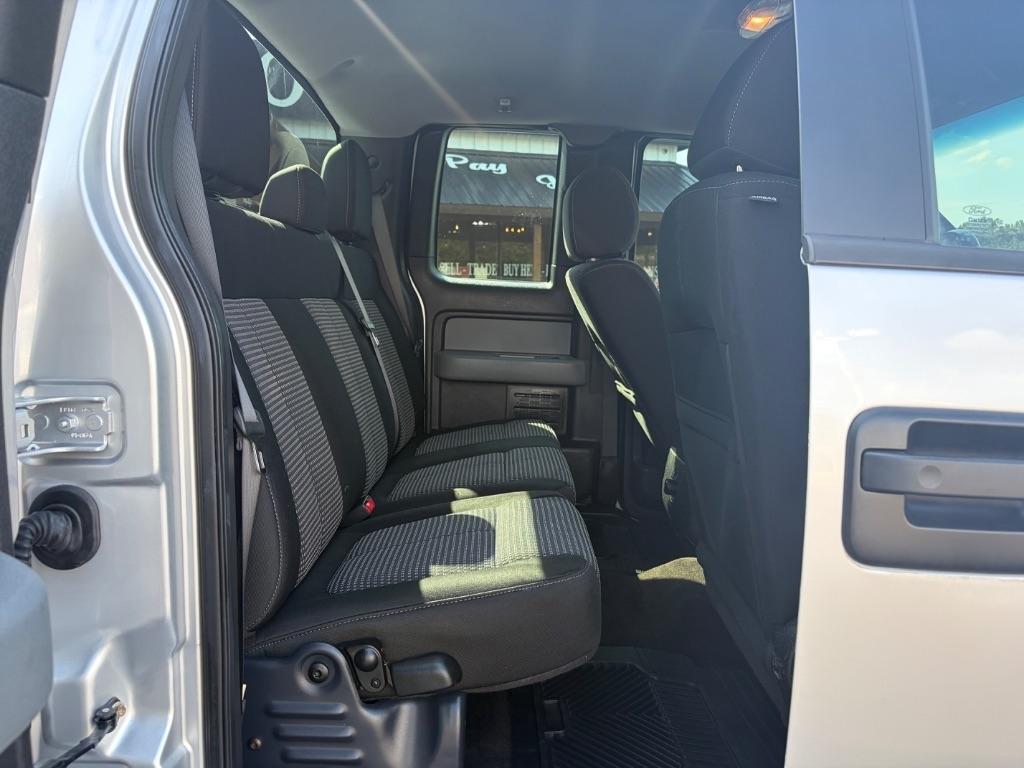 Ford F-150 2WD SuperCab 145" Lariat 2014