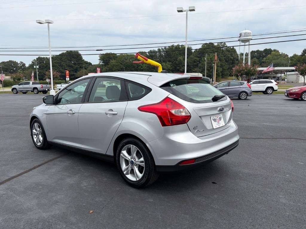 Ford Focus 5dr HB SE 2014