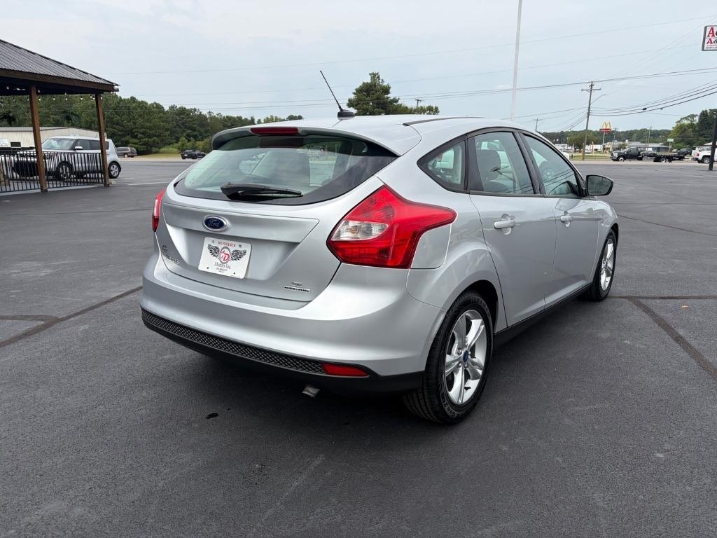 Ford Focus 5dr HB SE 2014