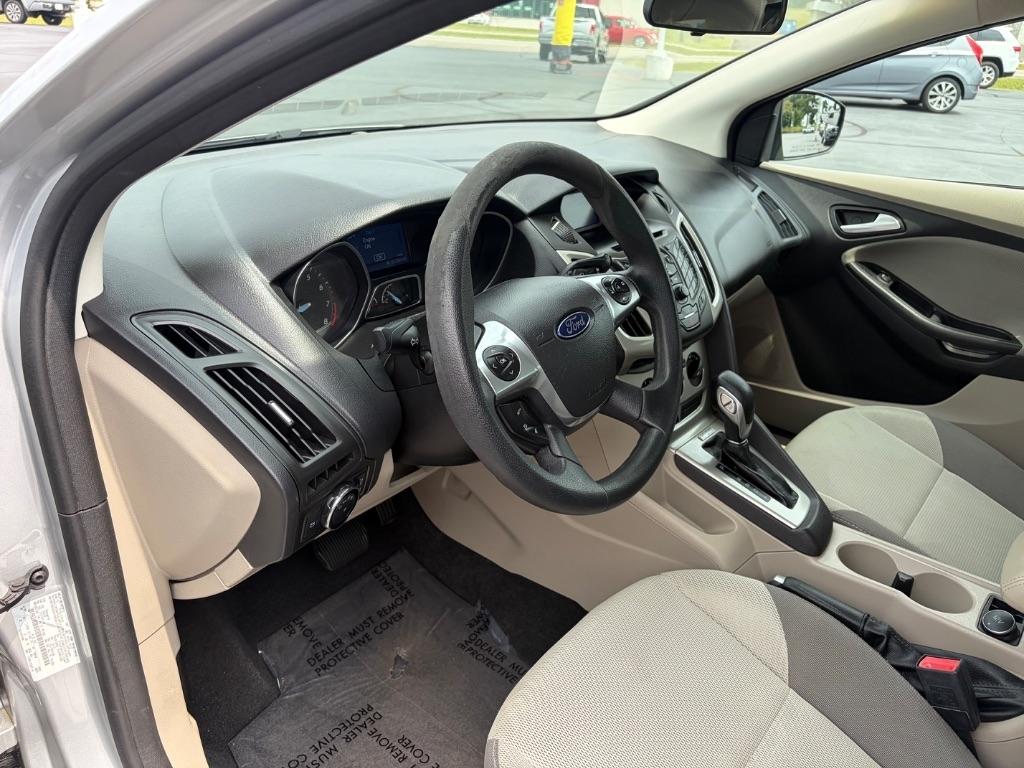 Ford Focus 5dr HB SE 2014
