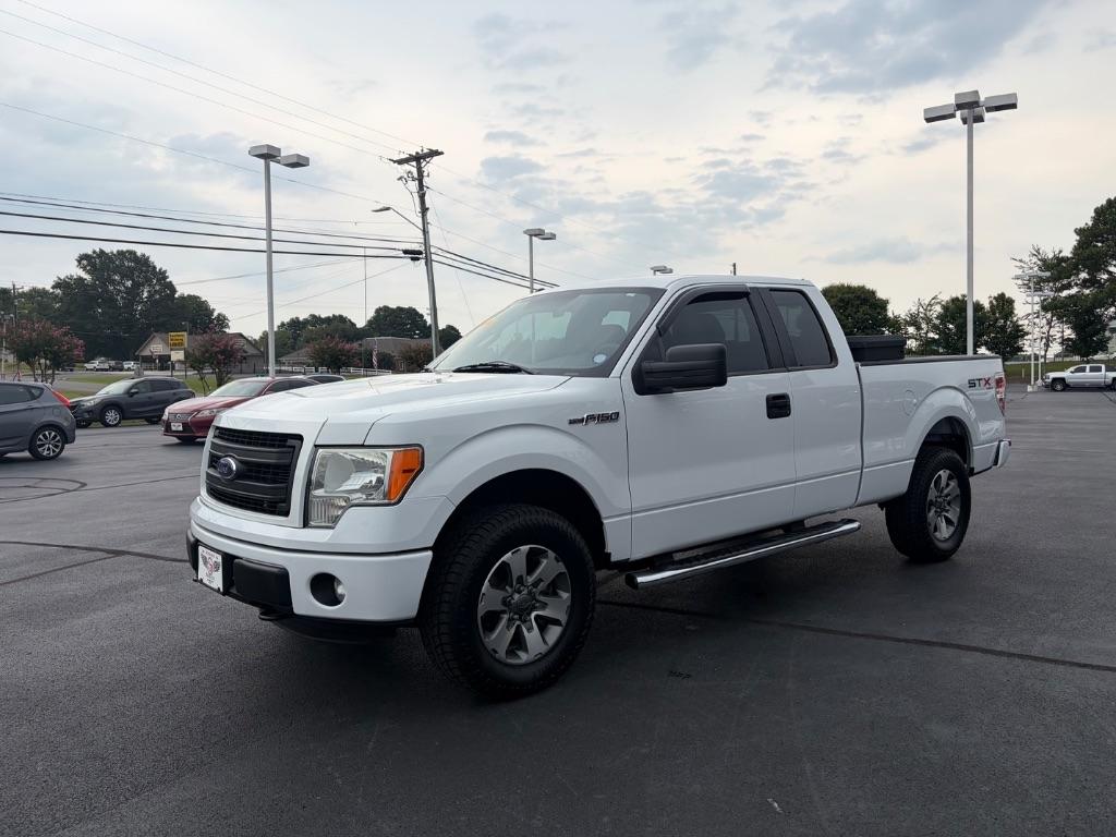 Ford F-150 4WD SuperCab 145" Lariat 2013