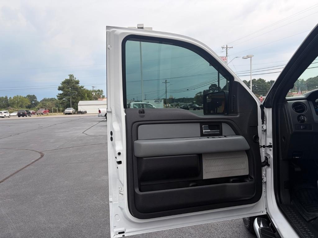 Ford F-150 4WD SuperCab 145" Lariat 2013