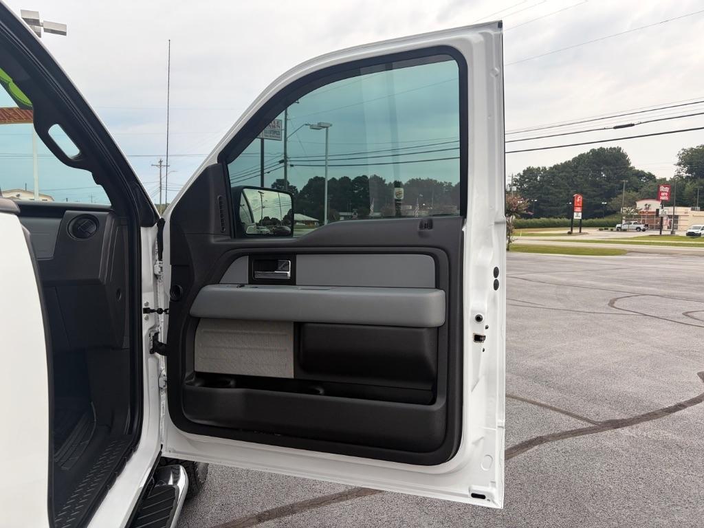 Ford F-150 4WD SuperCab 145" Lariat 2013