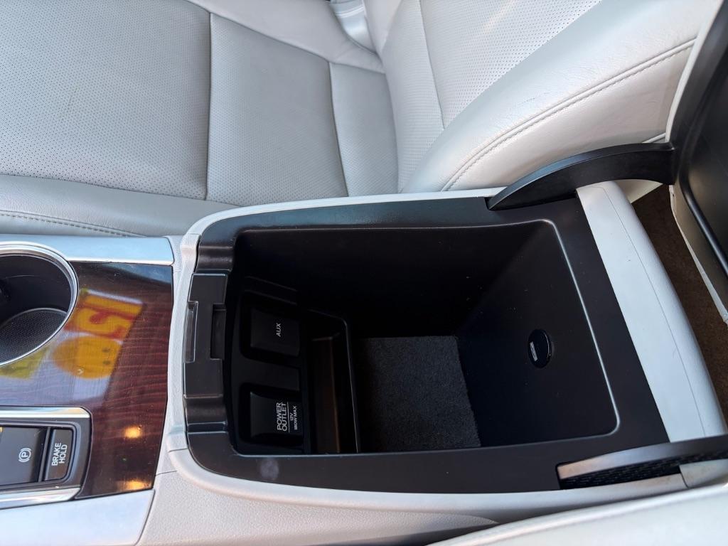 Acura TLX 4dr Sdn FWD Tech 2015