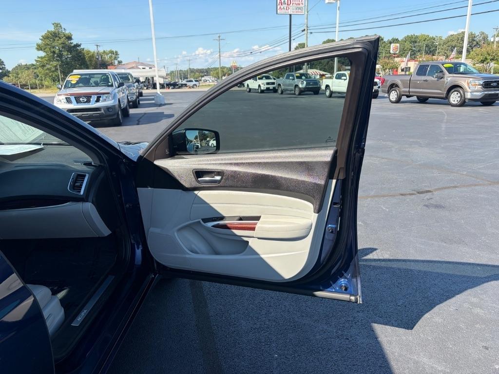 Acura TLX 4dr Sdn FWD Tech 2015