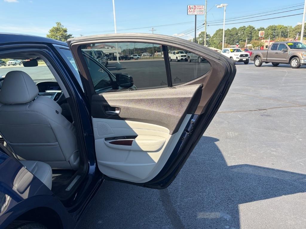 Acura TLX 4dr Sdn FWD Tech 2015