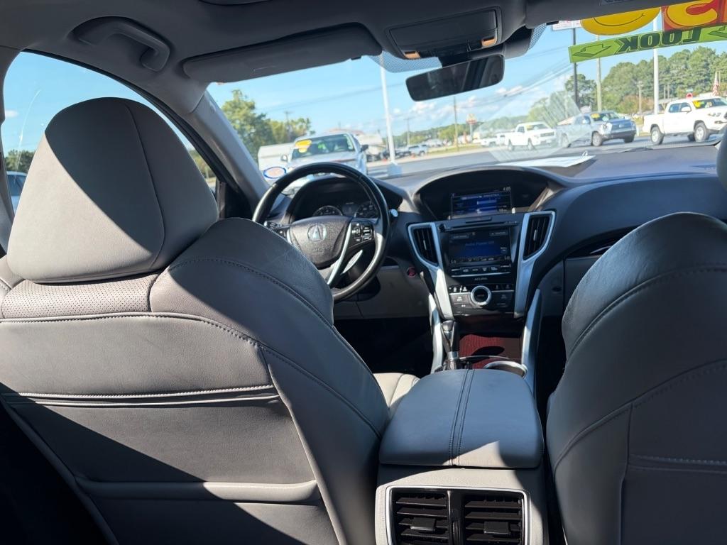 Acura TLX 4dr Sdn FWD Tech 2015