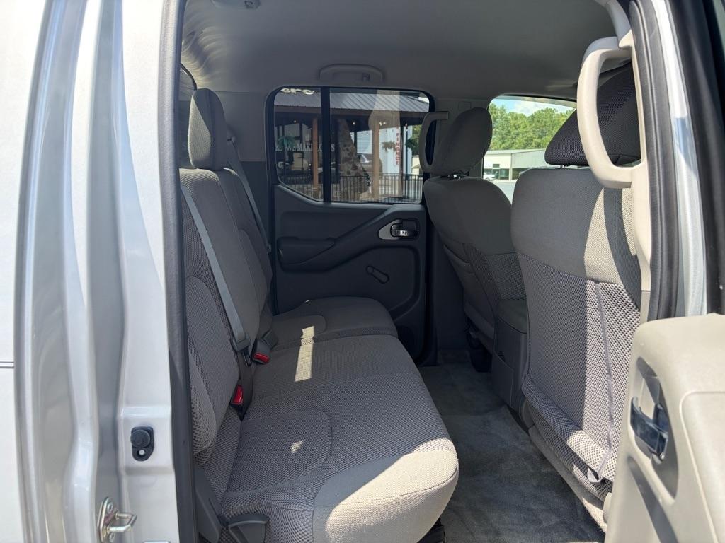 Nissan Frontier 2WD Crew Cab SWB Auto S 2016