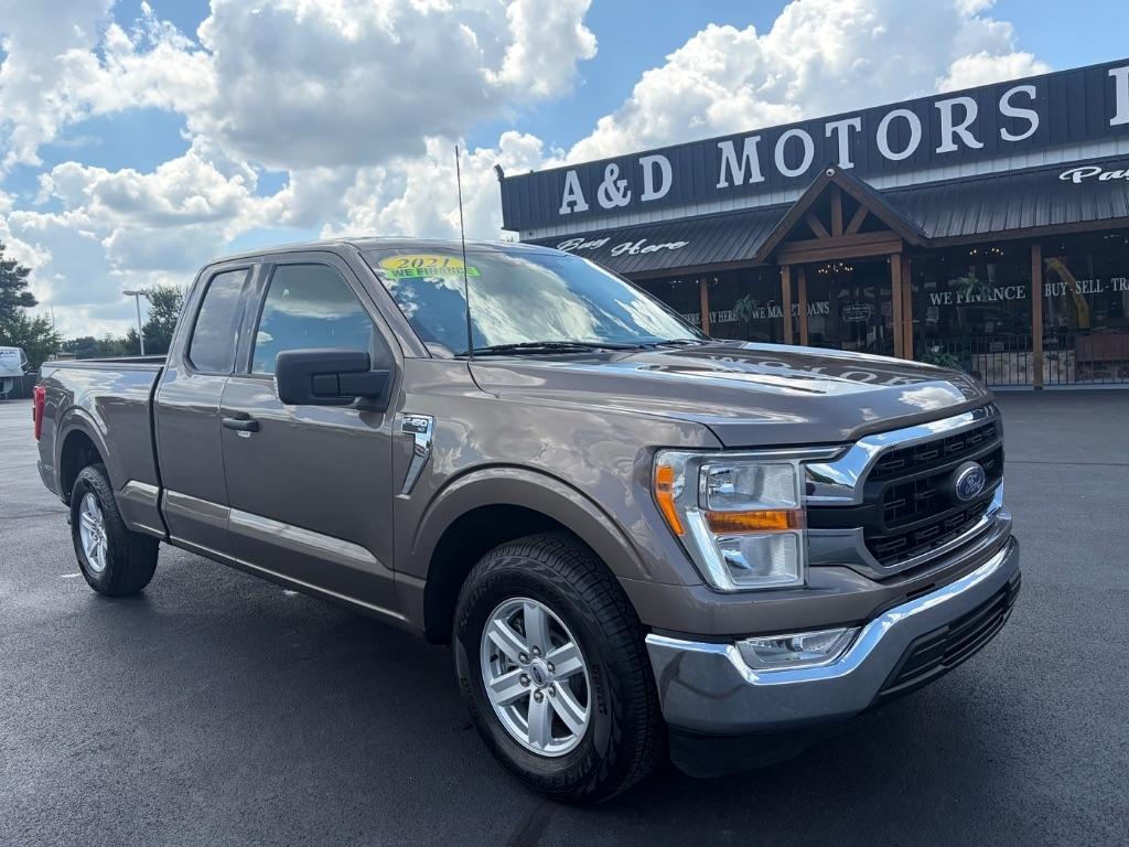 Ford F-150 Lariat 2WD SuperCab 8' Box 2021