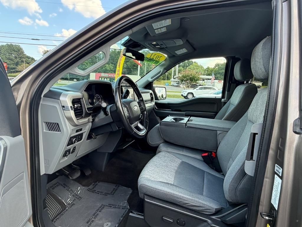 Ford F-150 Lariat 2WD SuperCab 8' Box 2021