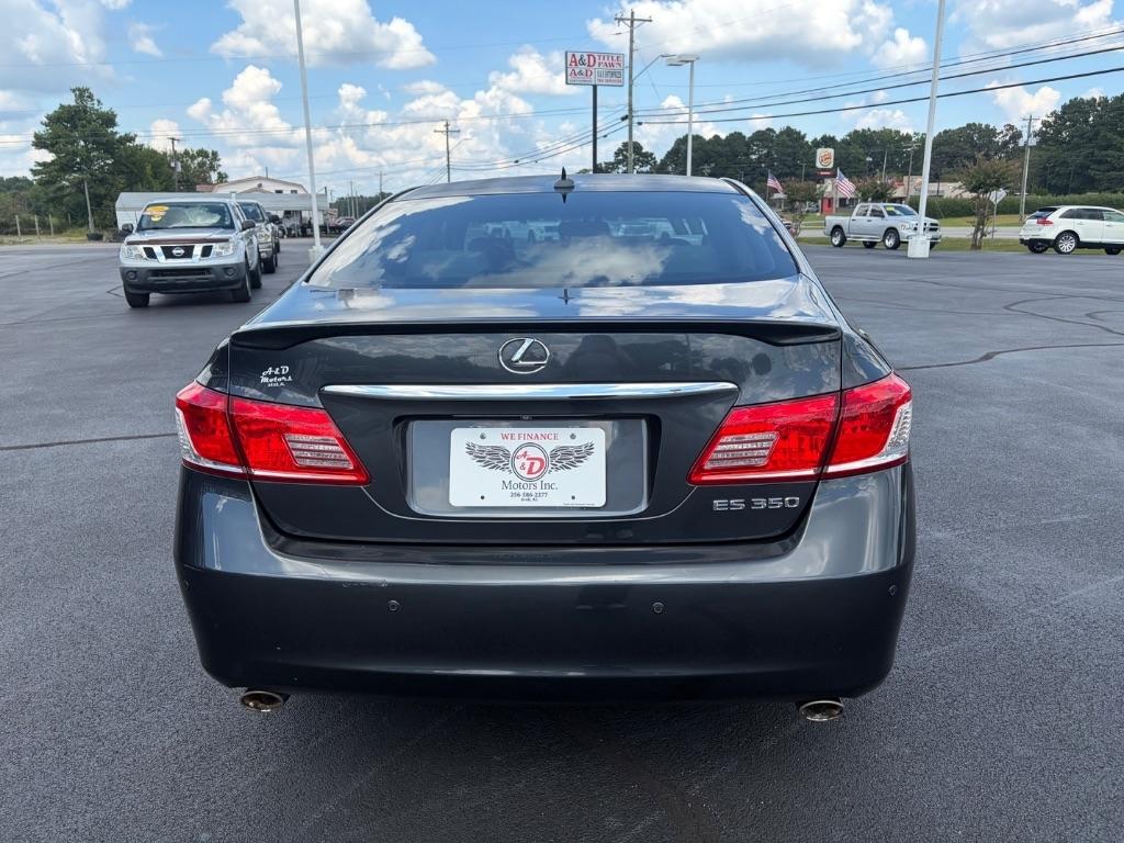 Lexus ES 350 4dr Sdn 2011