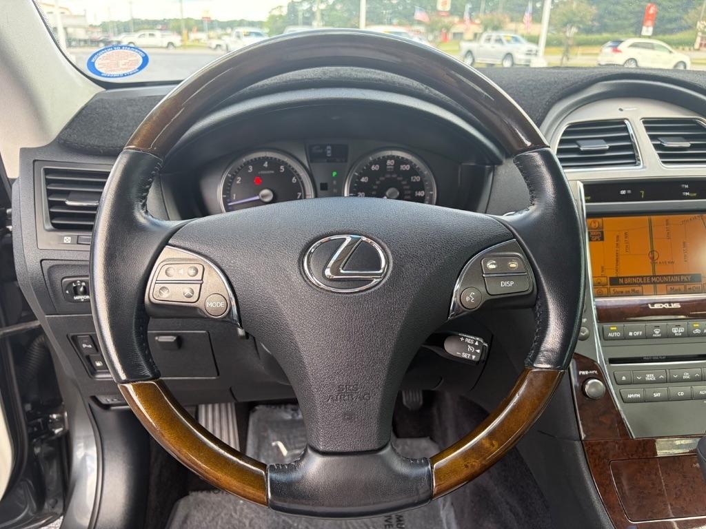 Lexus ES 350 4dr Sdn 2011